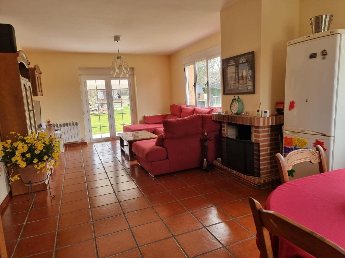 Villa Pancorbo Velayos Zewnętrze zdjęcie
