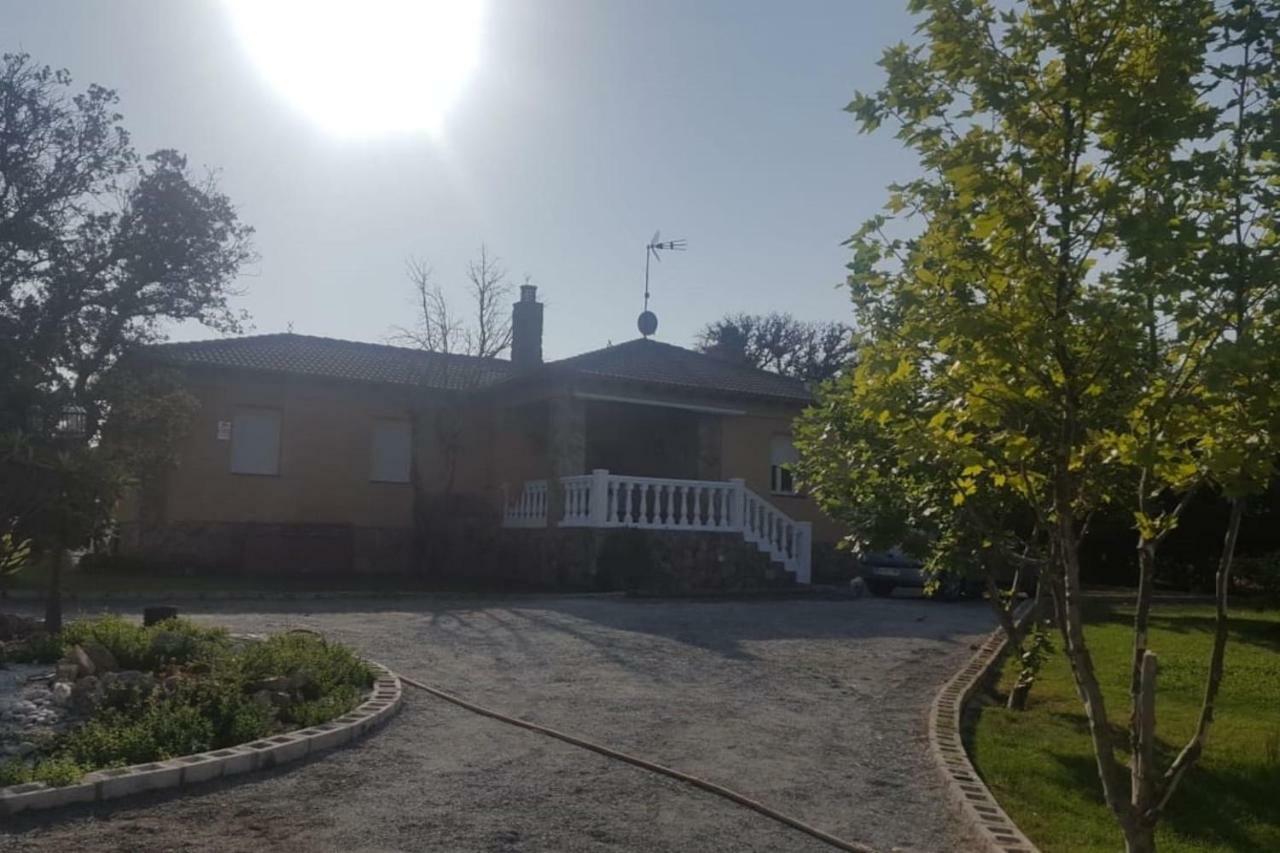 Villa Pancorbo Velayos Zewnętrze zdjęcie